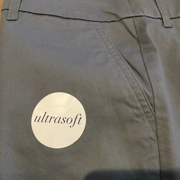 Craft& Barrow- Women Gray Effortless Stretch Capri - Picture 6 of 11